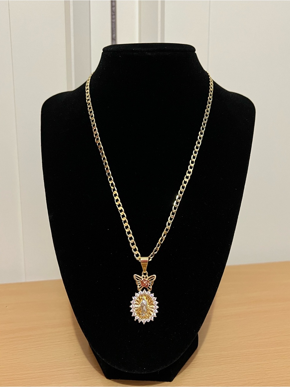 Gold Butterfly & Sunflower Pendant Necklace - Women Jewelry